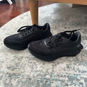 ALO Runner Shoes - Unisex 5 Men/6.5 Women